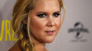 Amy Schumer Clarifies That She Doesn't Think She Deserves Equal Pay to Dave Chappelle and Chris Rock